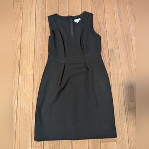 Women's Ann Taylor LOFT Black Vneck Sleeveless Fit And Flare Dress Size 6
